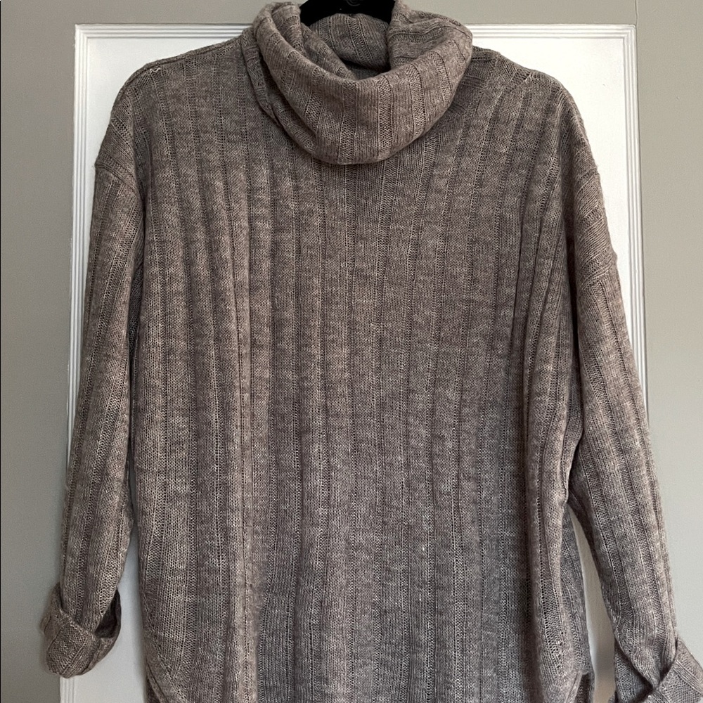 NWOT H&M Elegant Light Brown Turtle Neck Sweater